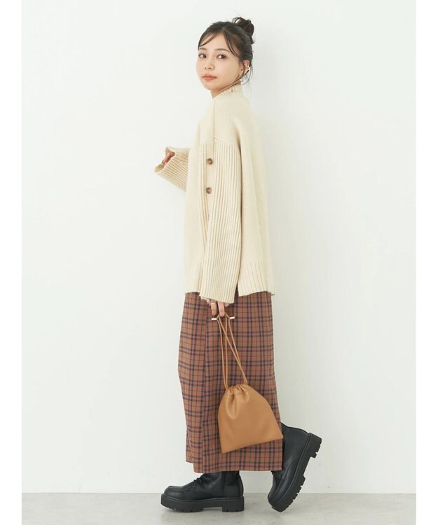 earth music&ecology 袖ボタンニットプルオーバー Ecru