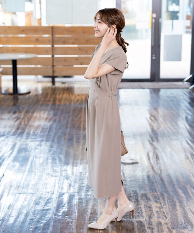 Tiaclasse 【洗える】ハイストレッチジョーゼットワンピース ベージュ