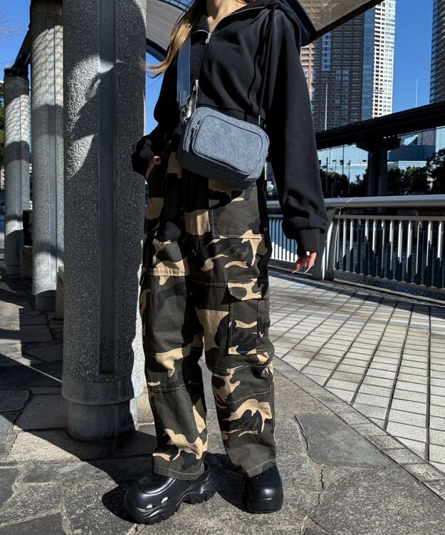 WEGO サークルポーチ付きスクエアショルダー ブルーその他