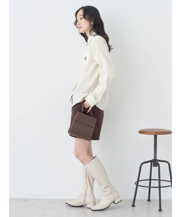 earth music&ecology ロゴ刺繍シャツ Cream