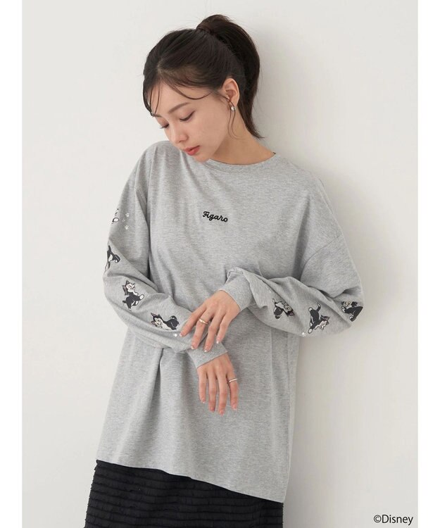 earth music&ecology Ｄｉｓｎｅｙ／袖プリントフィガロロンＴ Gray Mixture
