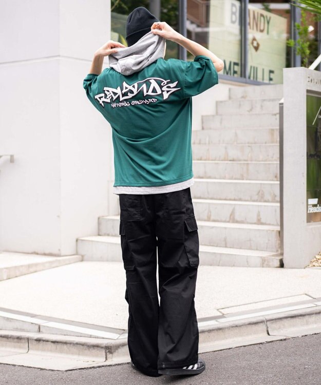 WEGO 【接触冷感/ユニセックス着用ITEM】エンボスロゴグラフィックTPK（SS） ダークグリーン