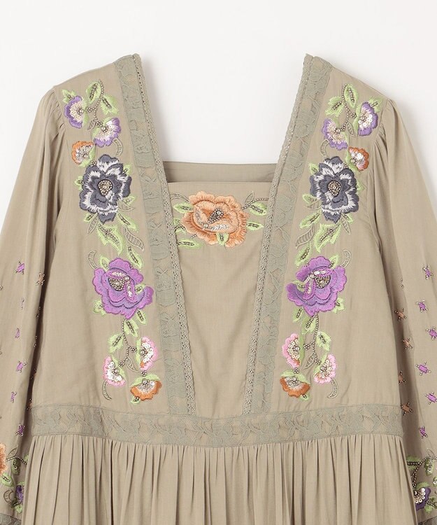 GRACE CONTINENTAL フラワー刺繍エスニックワンピース カーキ
