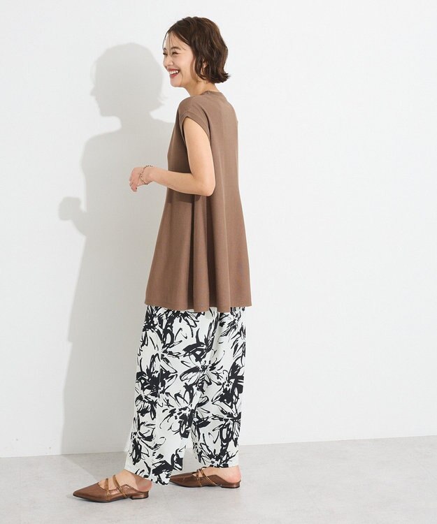 CRAFT STANDARD BOUTIQUE ファンクショナルノースリーブフレアニットプルオーバー Brown