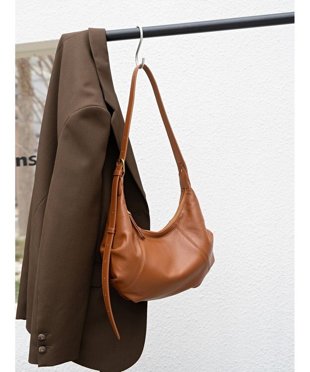 style code 【ペットボトル収納可能】[Lyrss/リルス] 牛革 ショルダーバッグ キャメル