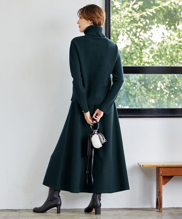 ICB ミルドウール オフタートルプルオーバー パイングリーン系