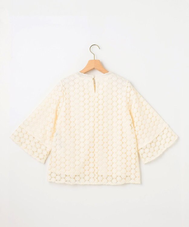 組曲 【WEB限定】フラワーレース袖フレア ブラウス アイボリー系