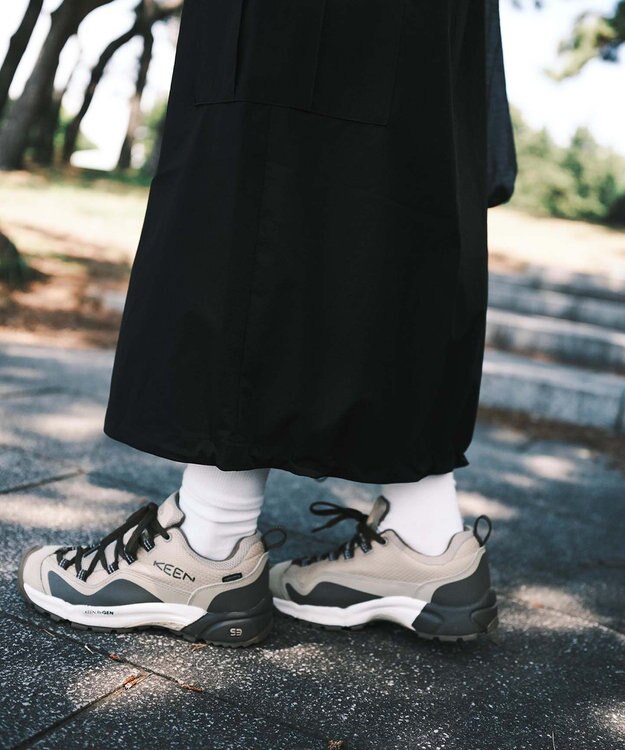 SHARE PARK LADIES 【撥水・UVカット・ストレッチ・軽量 】ナイロンカーゴスカート（S・Mサイズ） ブラック系