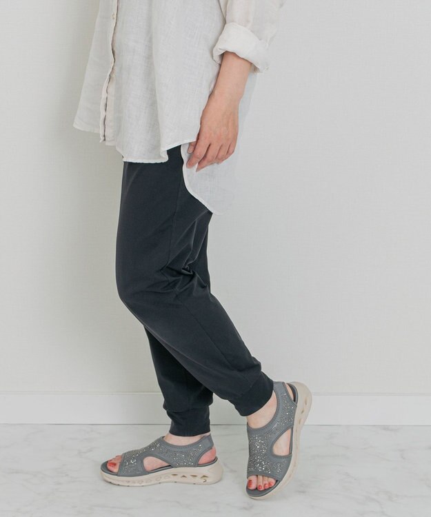 Bridget Birkin 【VINCULUM】フレックスソールビジューサンダル グレー