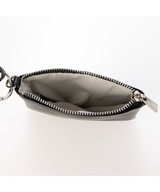 UNBILLION カシュカシュ cachecache / チャームセット付きナイロン2wayトートバッグ アイボリー