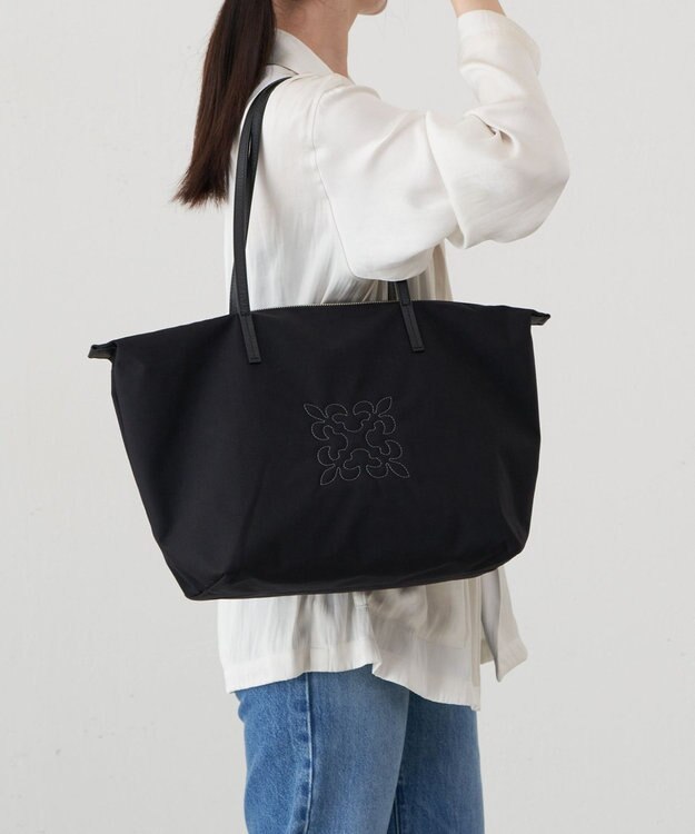 russet ＜390g/撥水性あり＞天ファスナー付きコーデュラナイロントートバッグ(CE-1560) Black