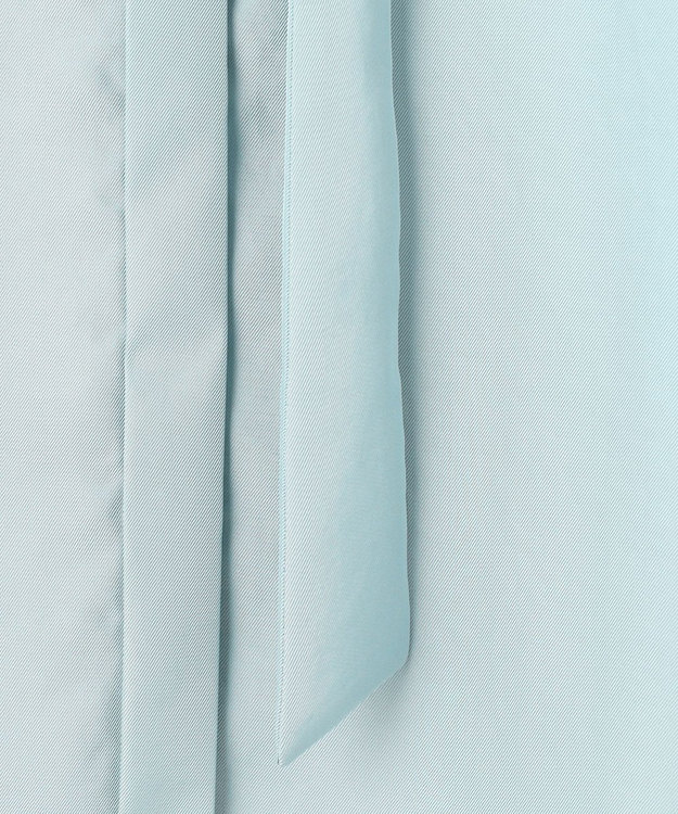 ICB 【接触冷感・速乾・洗える】シルキーツイル デザインブラウス スカイブルー系