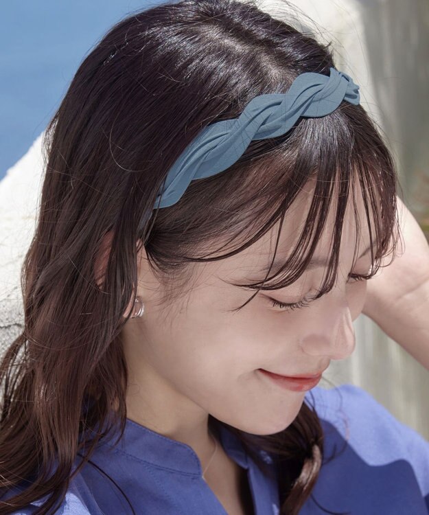 Tiaclasse ツイストデザインブレイドカチューシャ サックス(幅細タイプ）