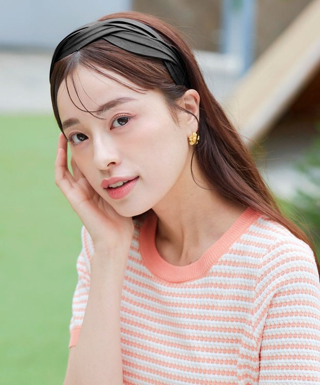 Tiaclasse ツイストデザインブレイドカチューシャ レザーブラック(幅広タイプ）