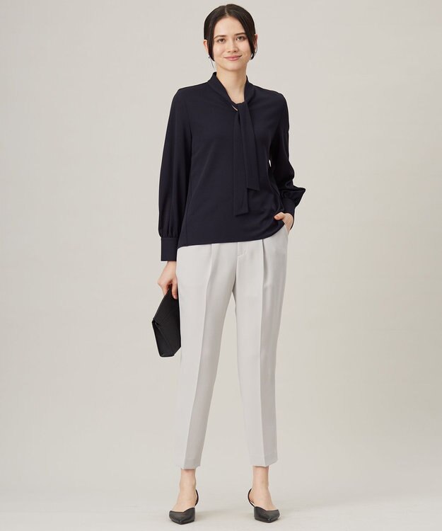 自由区 【セットアップ対応・洗える】トリアセダブルクロステーパード パンツ ライトグレー系