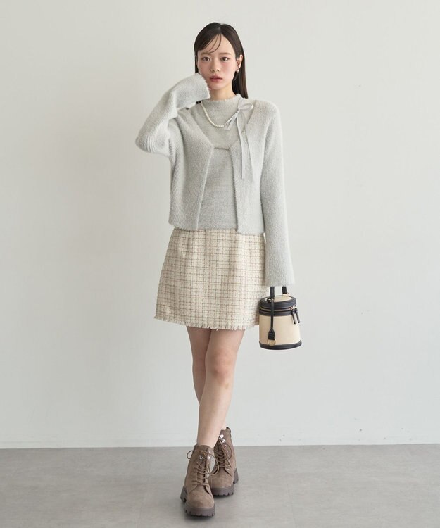 earth music&ecology SET2点チャーム付きシャギーニット＋インナー Light Gray