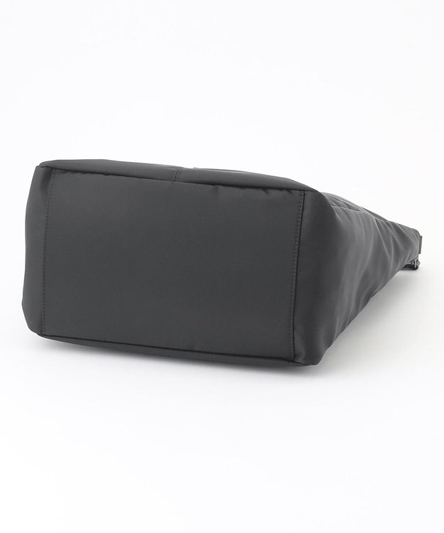 Y'SACCS ツイルナイロン　カーブショルダー　Mサイズ ブラック