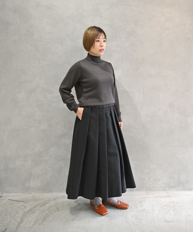 muuc トリプルクロス タックフレアスカート｜軽くてふっくらした三重織り生地・セットアップ可能 ブラック