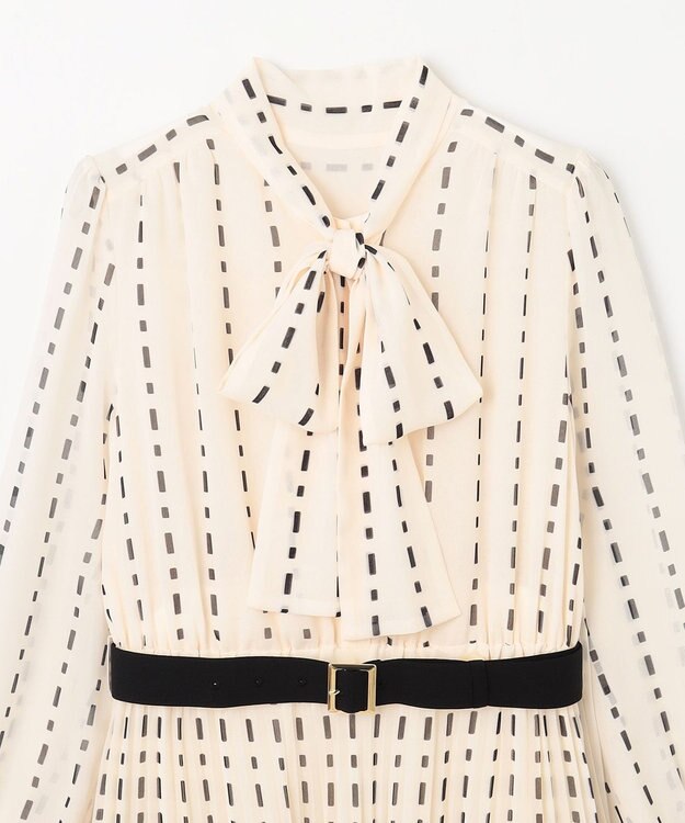 GRACE CONTINENTAL ドットストライププリントワンピース キナリ