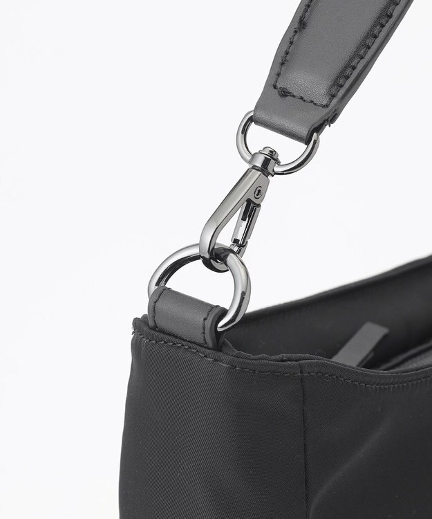 Y'SACCS ツイルナイロン　カーブショルダー　Mサイズ ブラック