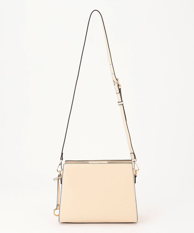 組曲 スクエアショルダー バッグ アイボリー系