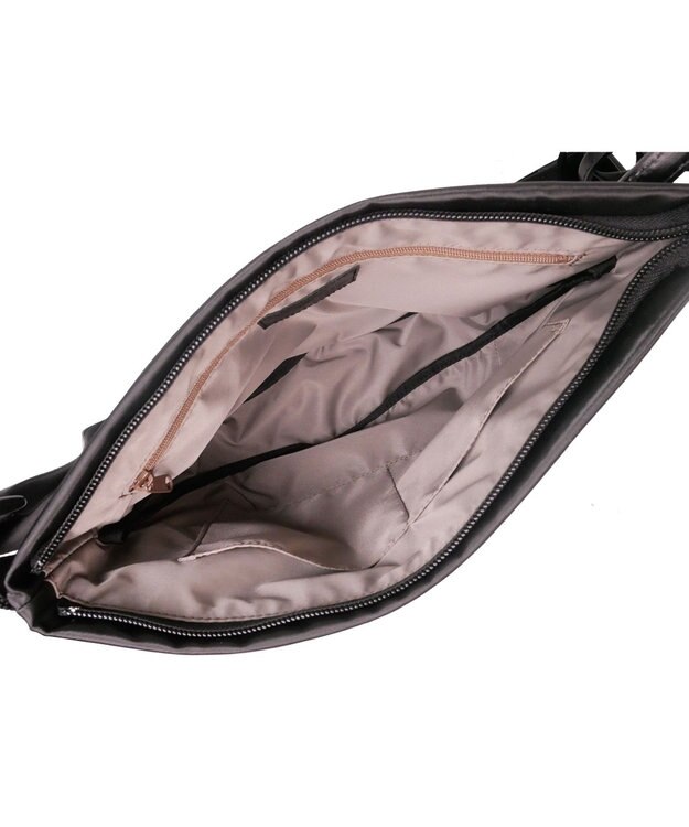 PELLE BORSA コンパクトラウンドショルダー Cheers チアーズ 4686 ブラック