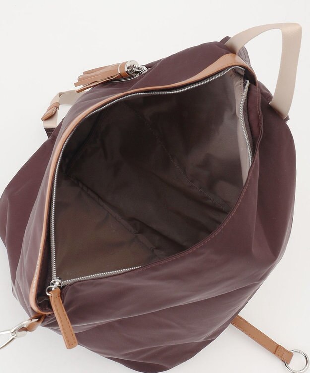 LA BAGAGERIE トライアングルリュックサック ワイン
