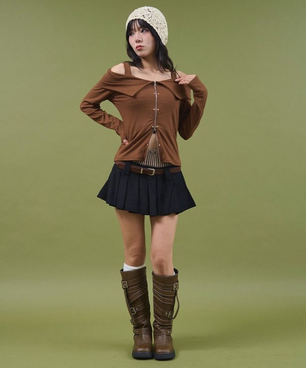 WEGO オフショルスタッズデザイントップ ブラウン