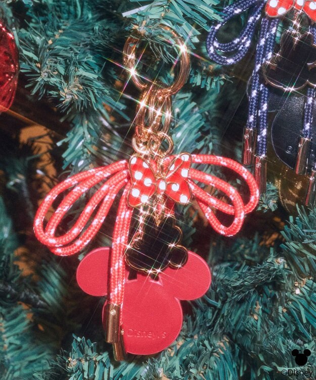 earth music&ecology 【予約】Disney/ミッキーミラー付きチャーム レッド