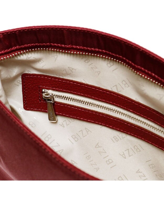 IBIZA シウダード　ナイロン　ショルダーバッグ（M） ライトパープル