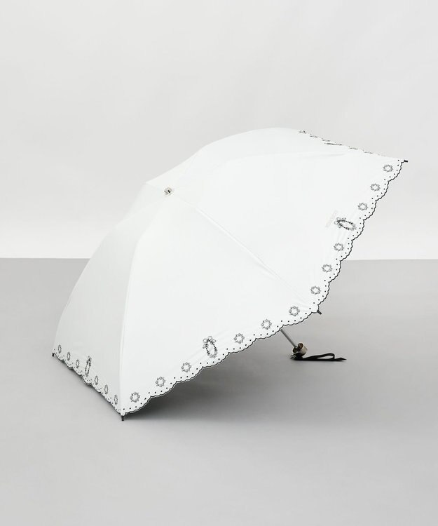 AURORA NINA RICCI（ニナリッチ）花柄刺繍晴雨兼用パラソル（折りたたみ傘） オフホワイト