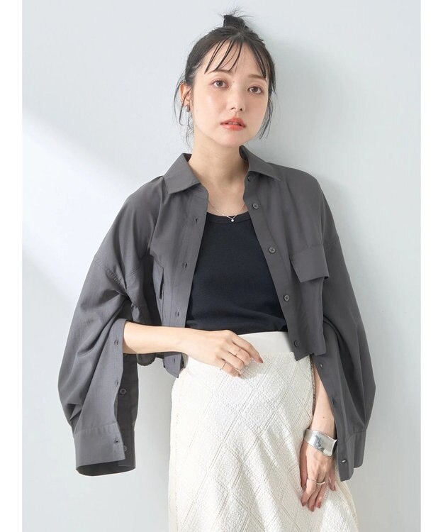 earth music&ecology ビッグポケットショートシャツ Charcoal Gray