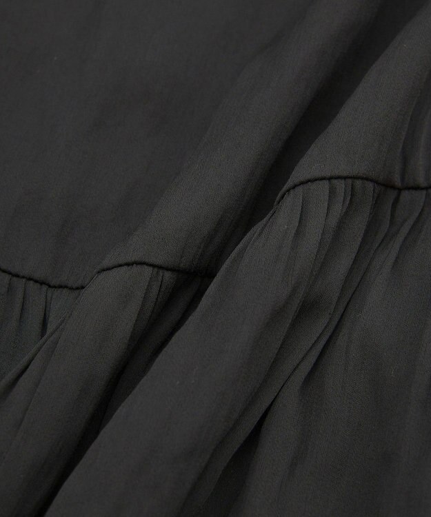 AMERICAN HOLIC サテンティアードブラウス Black