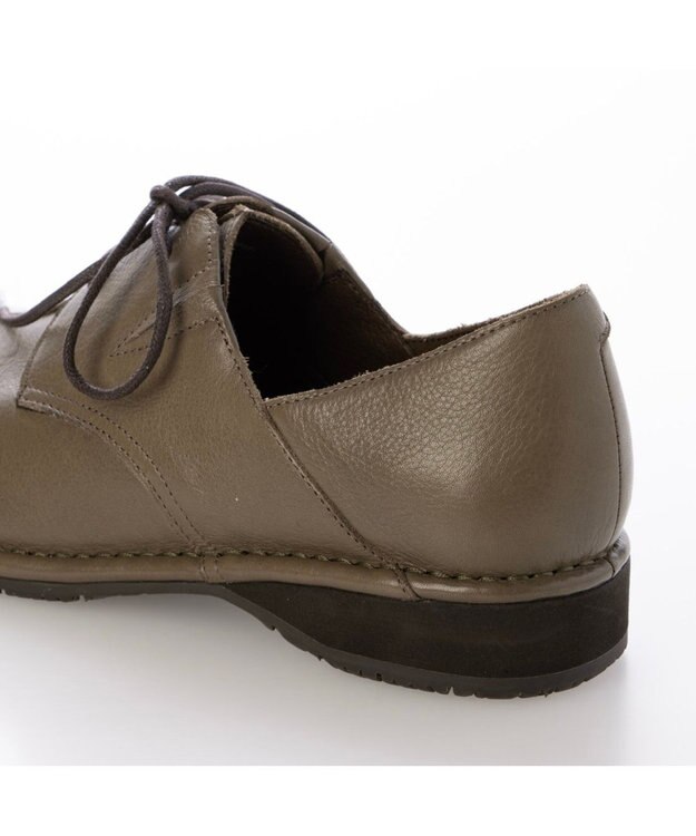 ing <ing>【WEB限定】センターシームレースアップシューズ カーキ