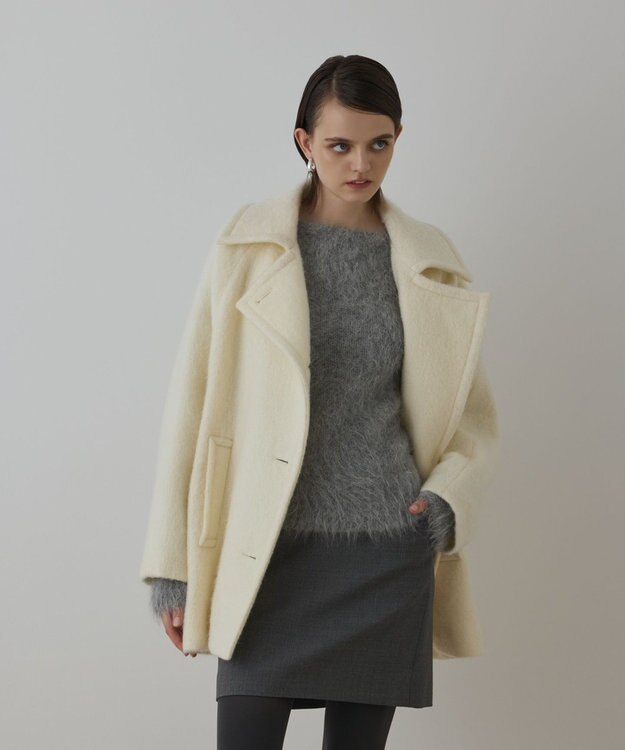 GRACE CONTINENTAL シャギ－ハ－フコ－ト キナリ