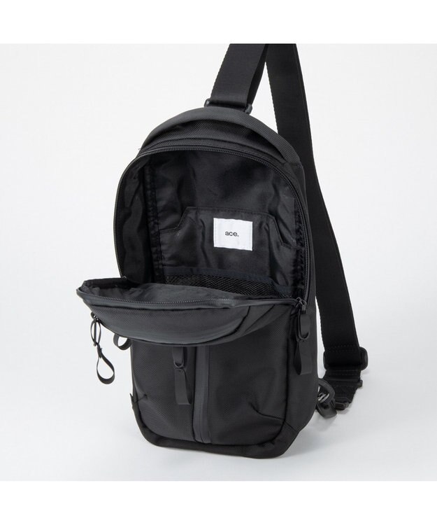 ACE BAGS & LUGGAGE ace. ラグマスター2 ボディバッグ  8インチタブレット収納 17765 エース ブラック