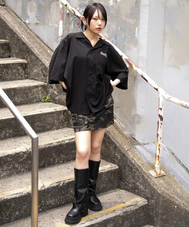 WEGO 【ユニセックス着用ITEM/MLサイズ展開】オープンカラーグラフィックシャツ（SS） ブラック