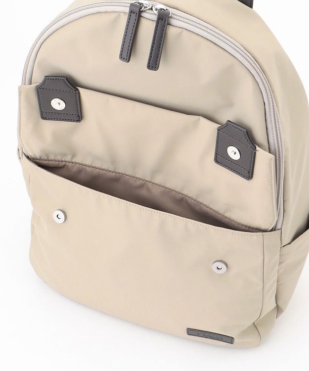 Y'SACCS ダブルタブ　トラベルデイパック ライトベージュ