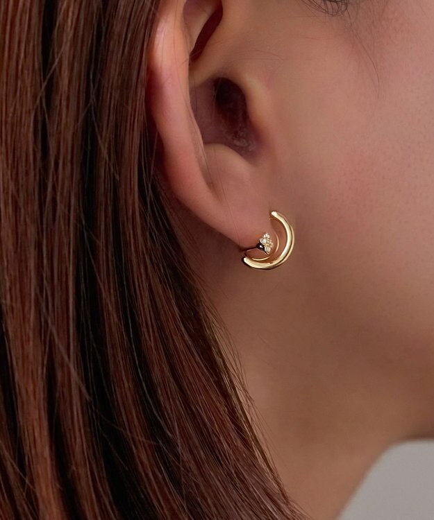 Phoebe 【金属アレルギー対応】【痛くないシリーズ】フラワービジューフロートライトフィットイヤリング　ゴールド ゴールド