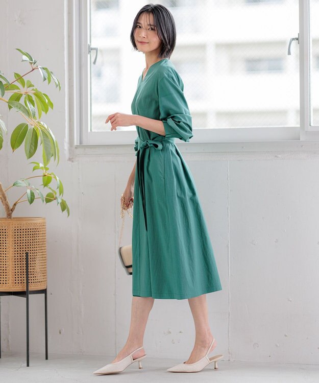 23区 【洗える】ヴィンテージライトタフタ タック ワンピース ダークグリーン系