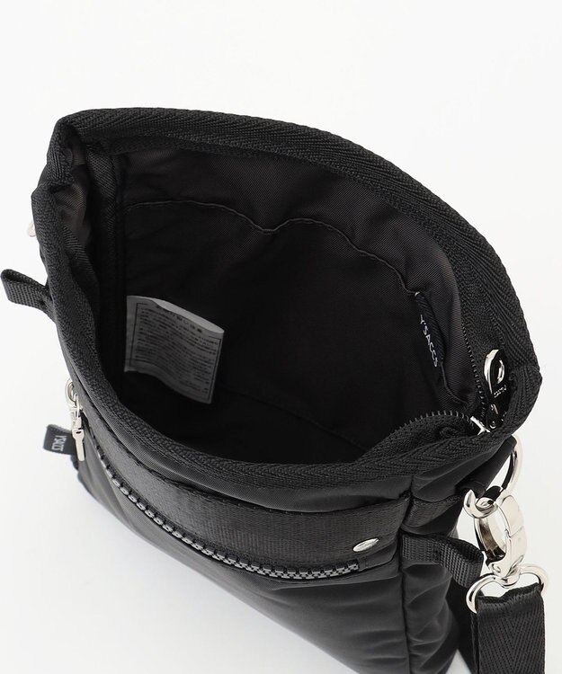 Y'SACCS テープデザイン　トラベルポシェット ブラック