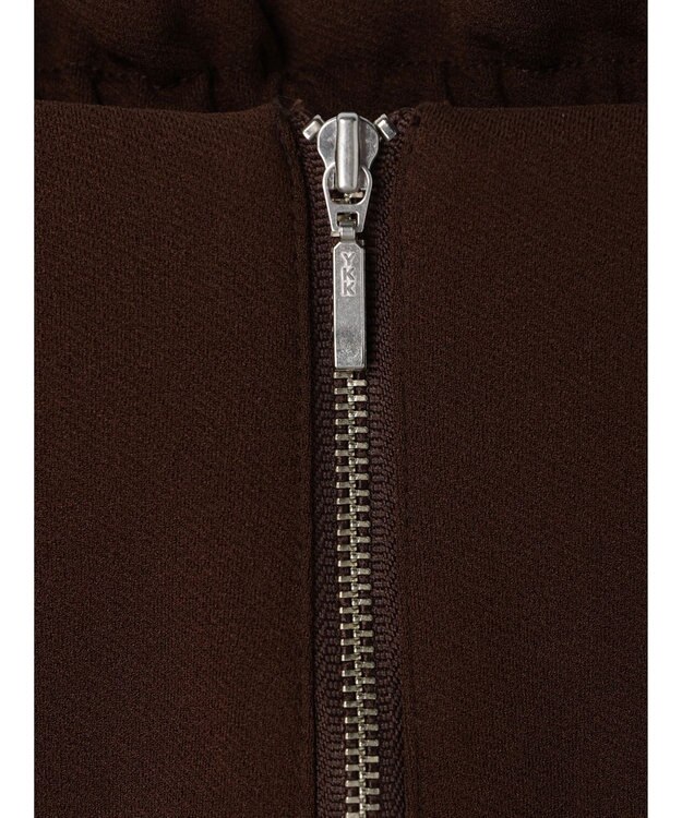 earth music&ecology フロントジップショートパンツ Chocolat