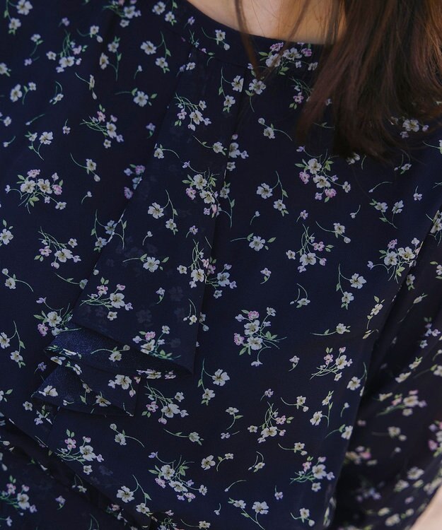 Tiaclasse 【新色追加・洗える】花柄フリルドレープワンピース ダークネイビー