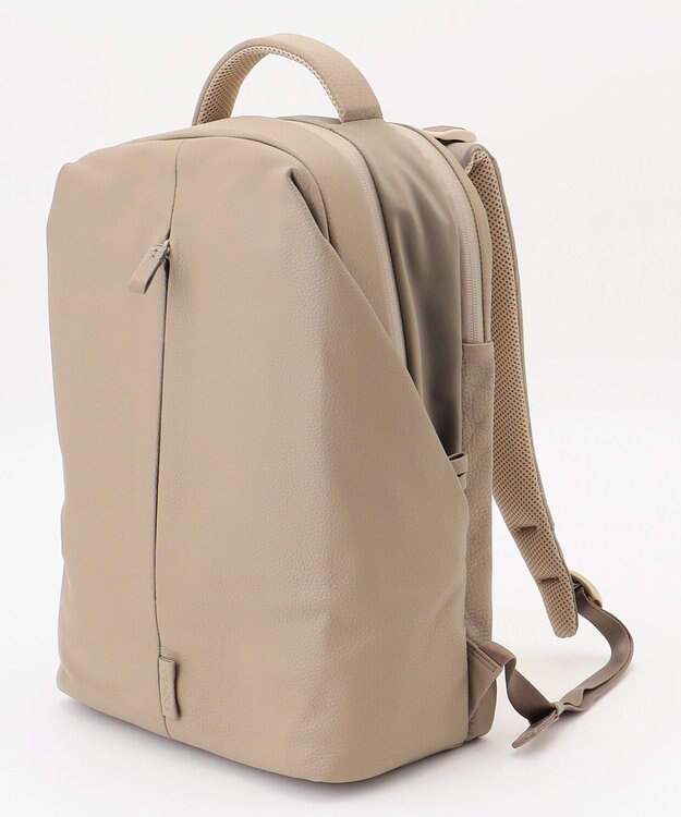 Y'SACCS 【MADE IN JAPAN】　WELLBA　人間工学バックパック　Mサイズ グレージュ