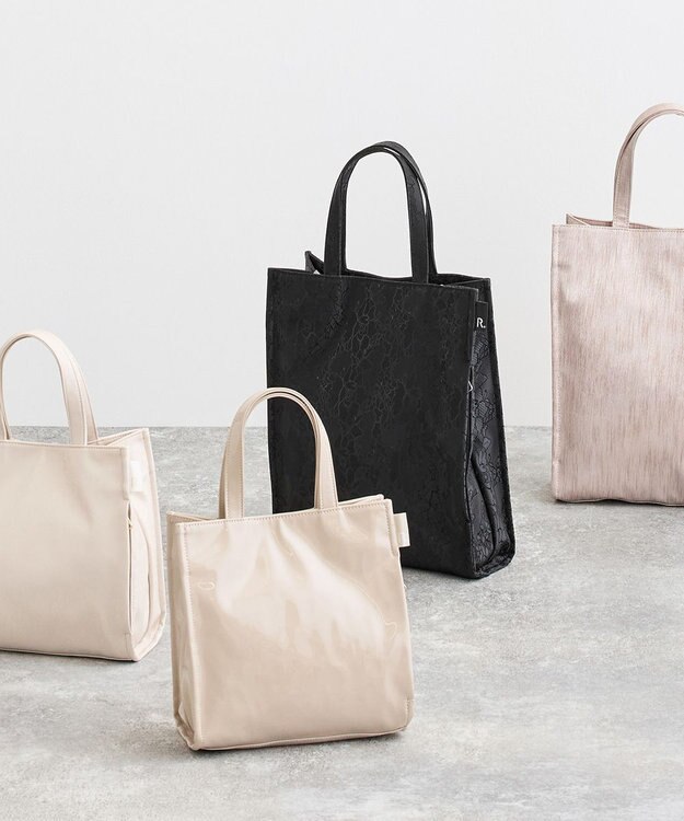 ROOTOTE 1052【ルートート】LT.アーキャトル.クラシック-C 03：フラワー ブラック