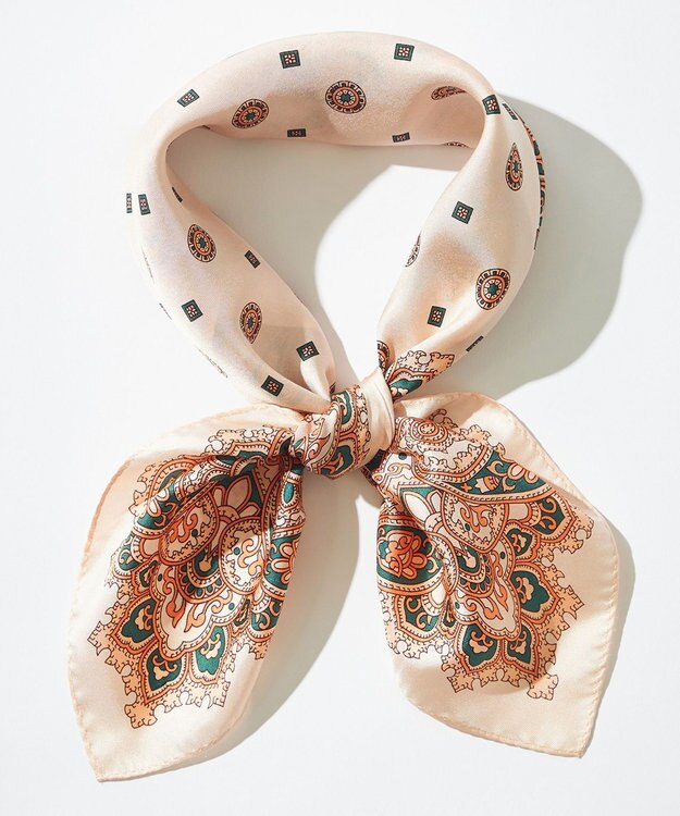 組曲 スクエアシルクスカーフ オレンジ系1