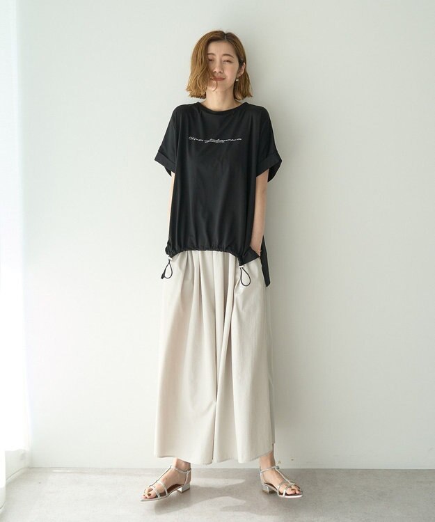 YECCA VECCA 裾ドロストデザインロゴTee Black