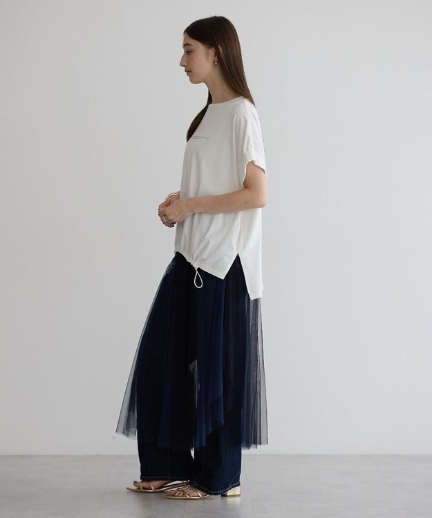 YECCA VECCA 裾ドロストデザインロゴTee Off White