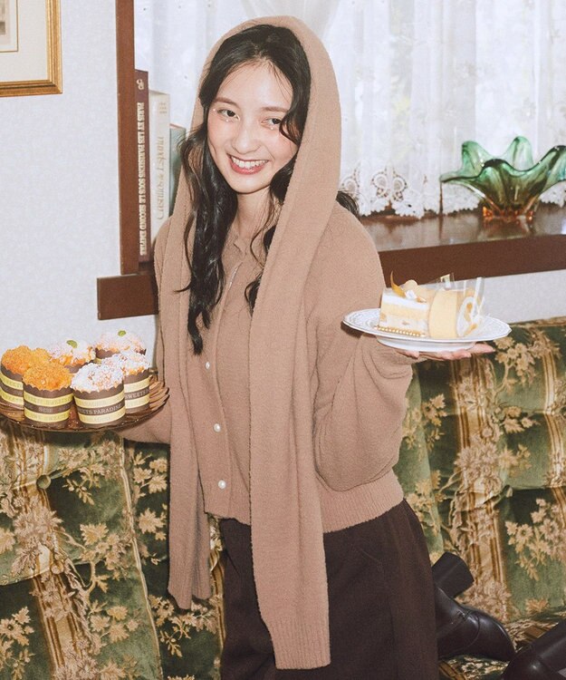 earth music&ecology 【イージーケア】パウダーシャギークルーネックカーディガン Beige