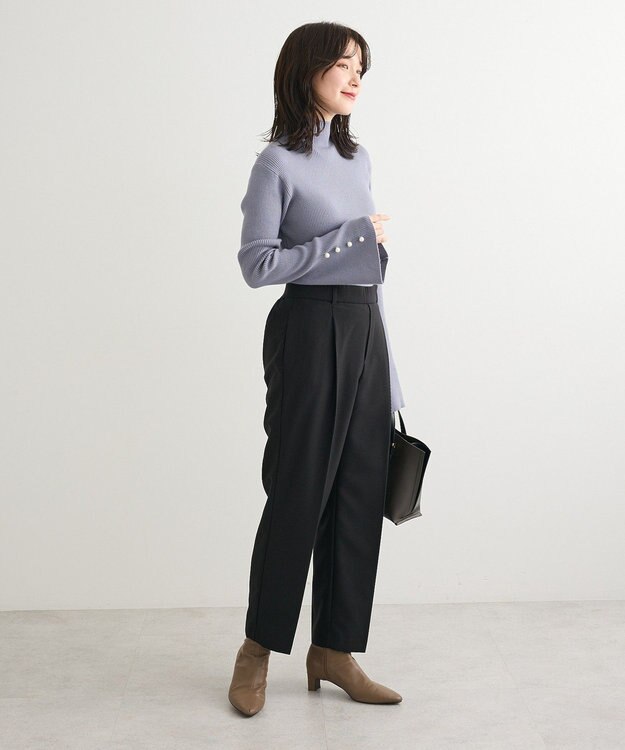 Green Parks ・ｓｗｉｎｇ　ｂｙ　袖パールボタンフレアリブニット Blue